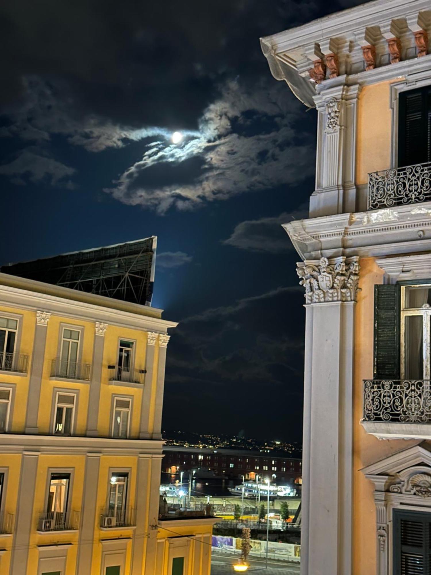 Suite Borbonica Naples Exterior photo